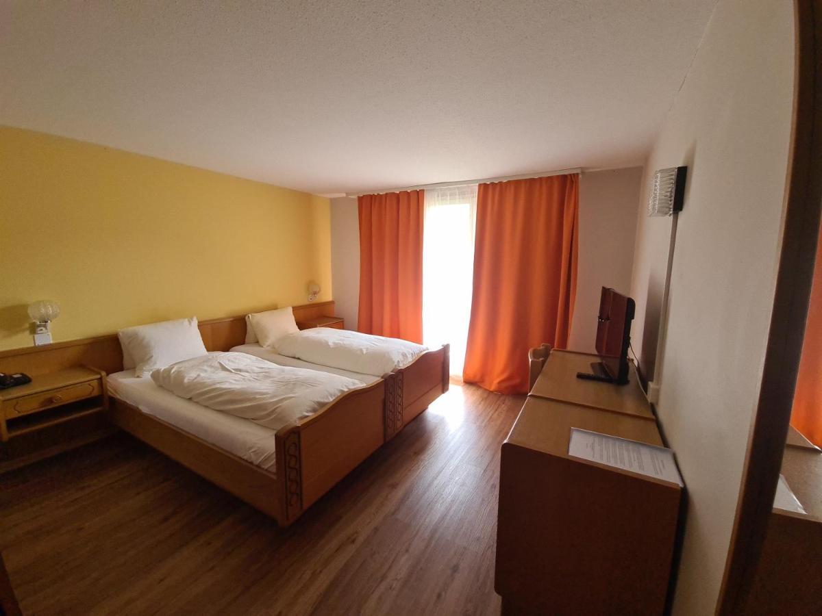 Hotel Krone - Giswil エクステリア 写真