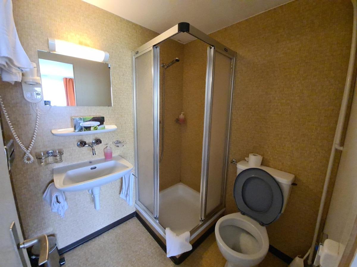 Hotel Krone - Giswil エクステリア 写真
